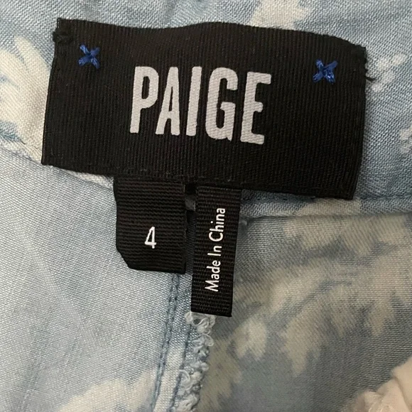 Blue and White flowy pants - Picture 7 of 7